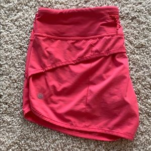 Etc lululemon speed shorts size 8